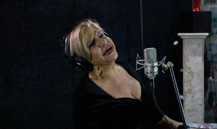 Cine Theatro Carlos Gomes recebe a sambista Eliana de Lima nesta quinta-feira