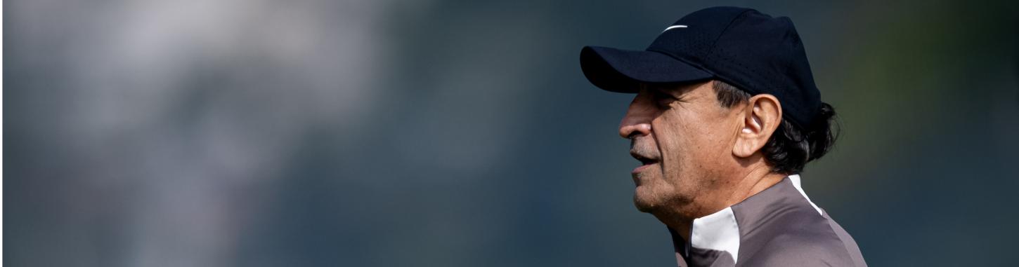 Corinthians faz primeiro treino de olho no Grêmio