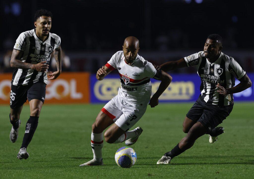 No MorumBIS, São Paulo empata com o Botafogo pelo Brasileirão