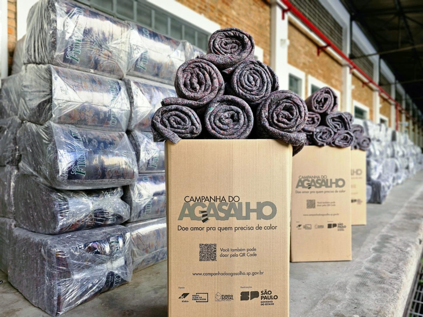Campanha do Agasalho de SP faz doação de 3,2 mil cobertores para hospitais públicos
