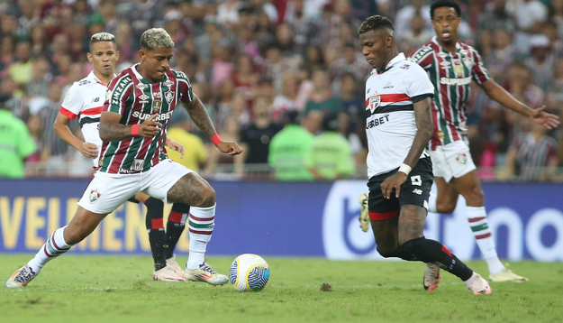 São Paulo perde para o Fluminense jogando no Maracanã