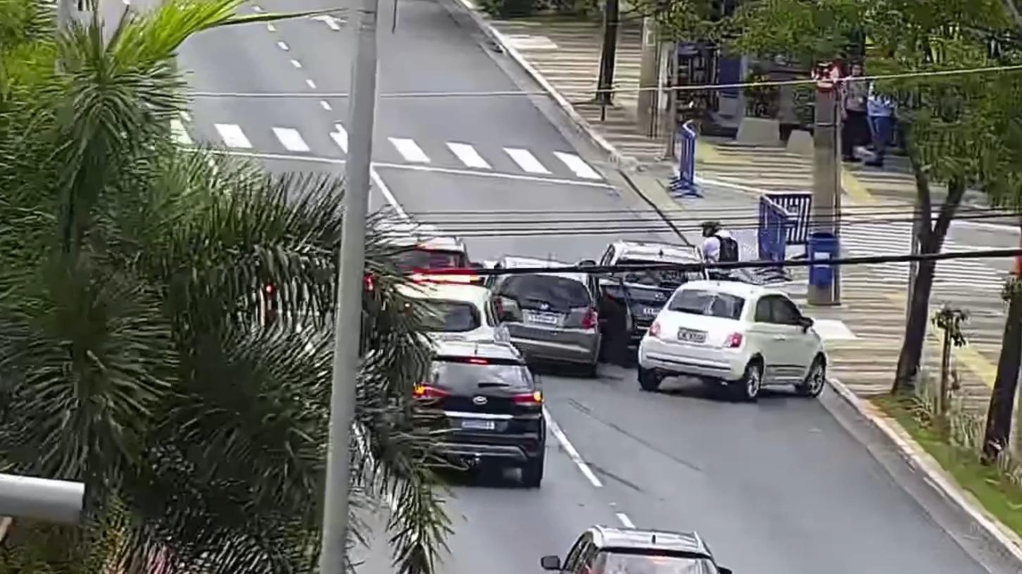 CGE de São Caetano alerta e Forças de Segurança detêm na cidade homens que roubaram carga em São Bernardo