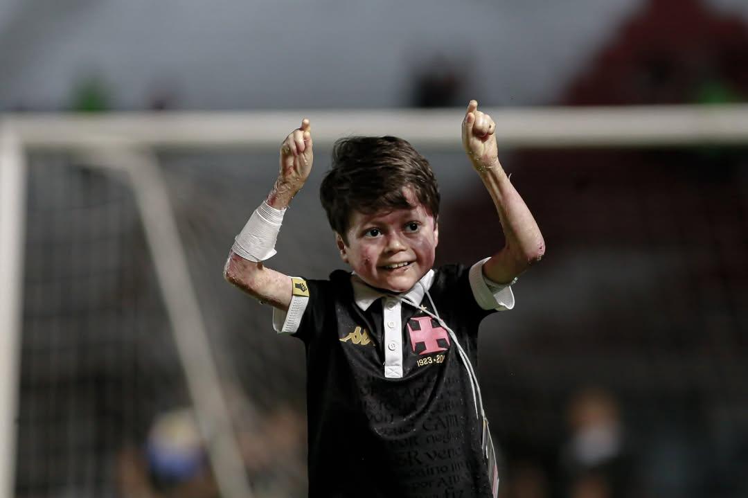 Gui Moura vence o Prêmio Torcedor da Fifa 2024