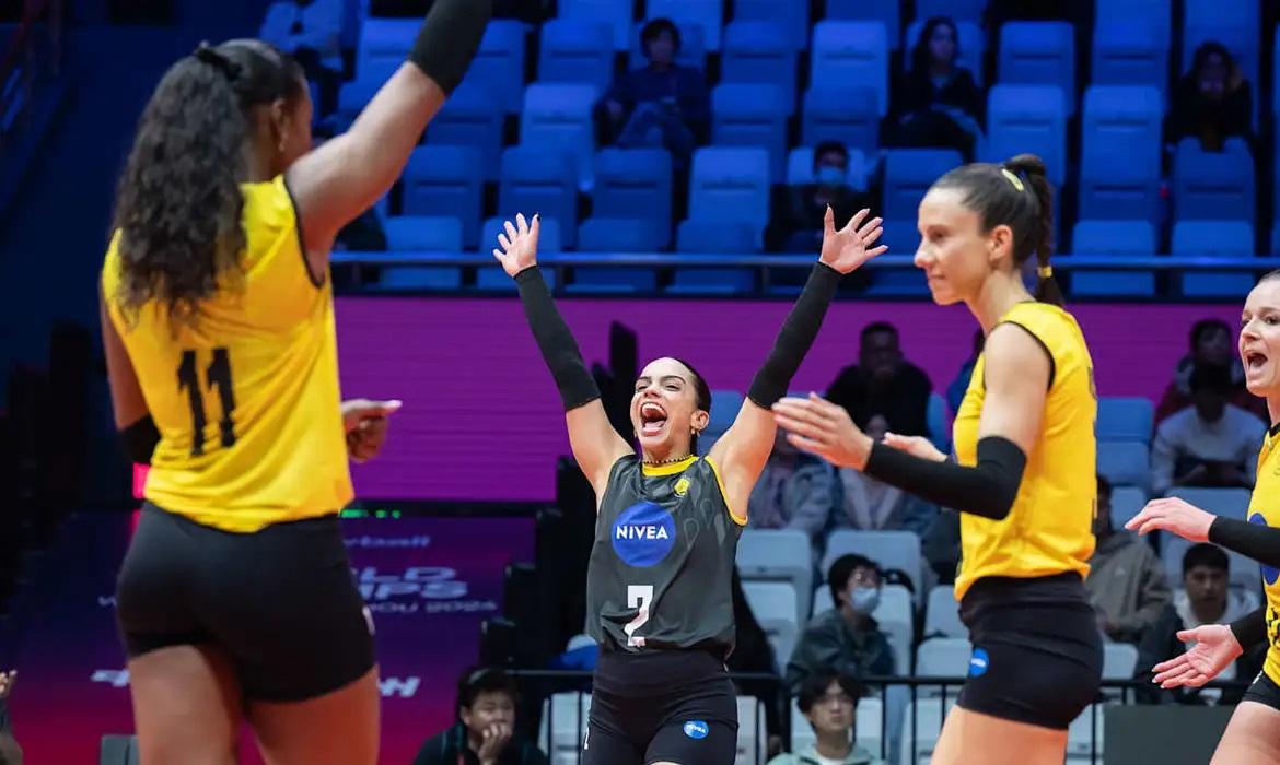 Minas e Praia Clube vencem no Mundial de Clubes Feminino
