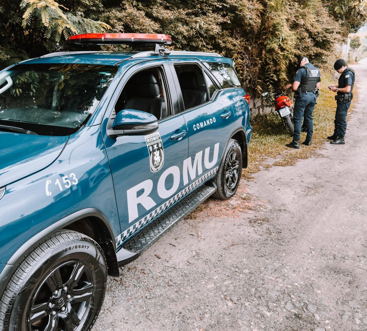 GCM de Ribeirão Pires localiza moto roubada e devolve para proprietário