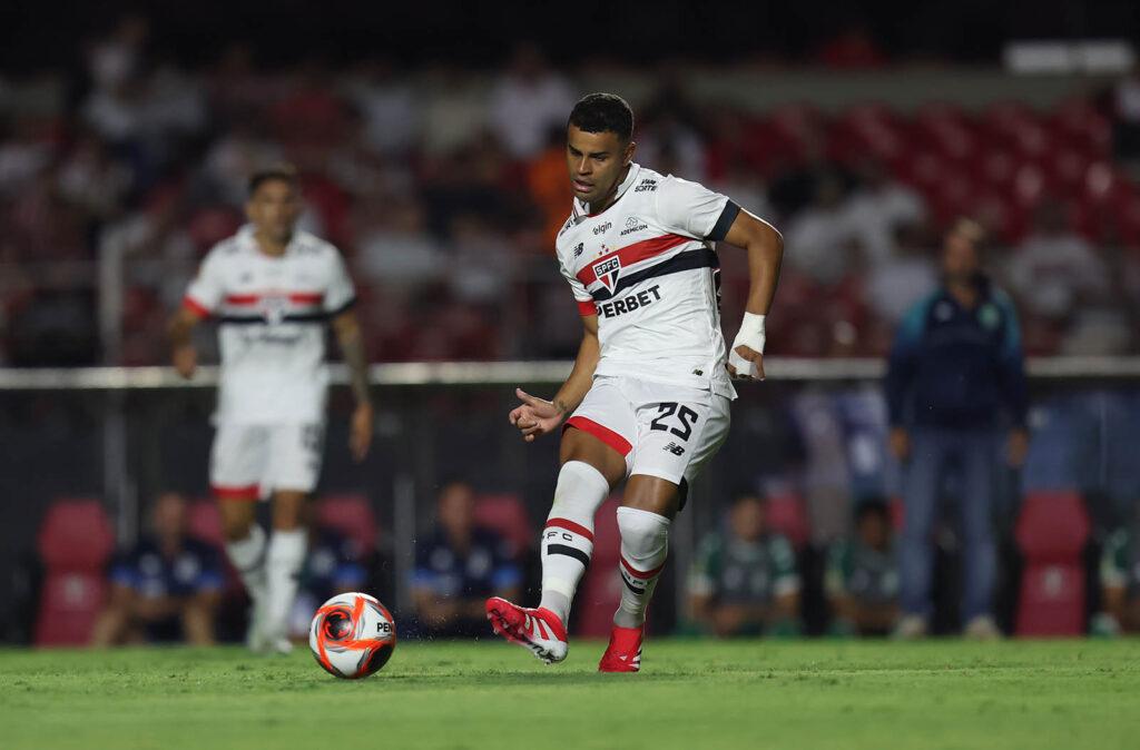 No MorumBIS, São Paulo vence o Guarani pelo Paulistão