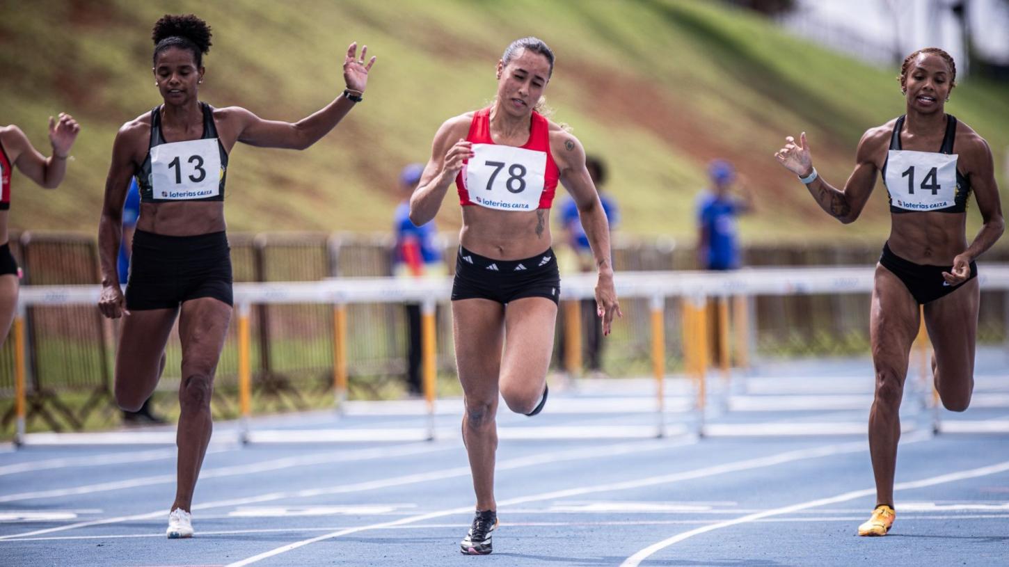 Brasileiro Indoor de Provas Similares tem recorde nas barreiras e melhor marca pessoal nos 60 m