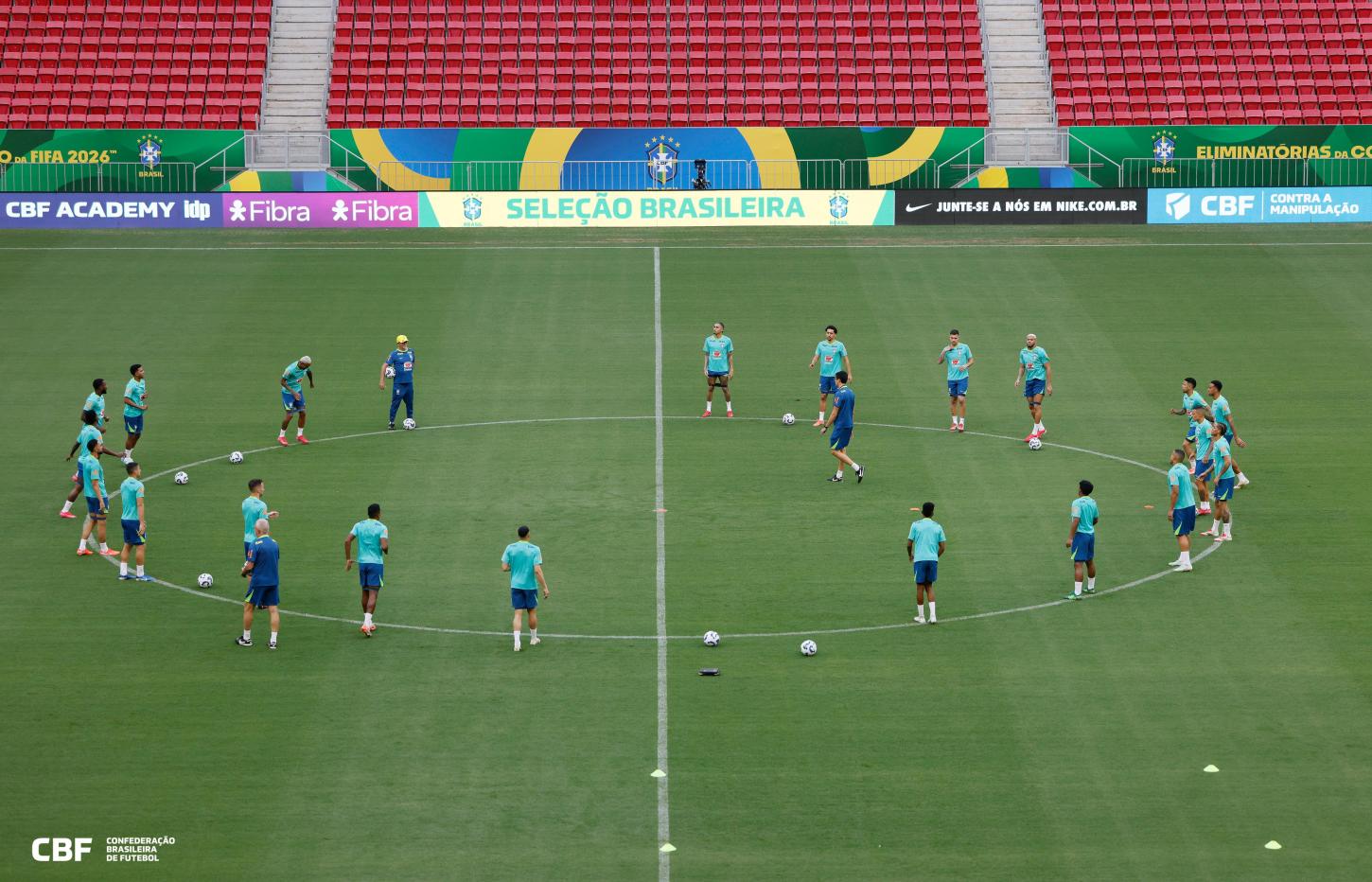 Seleção finaliza preparação para jogo com a Colômbia no Mané Garrincha
