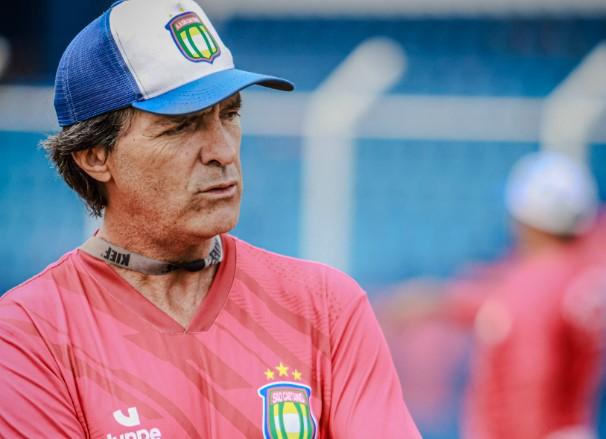 Técnico do São Caetano busca mais em acesso na carreira
