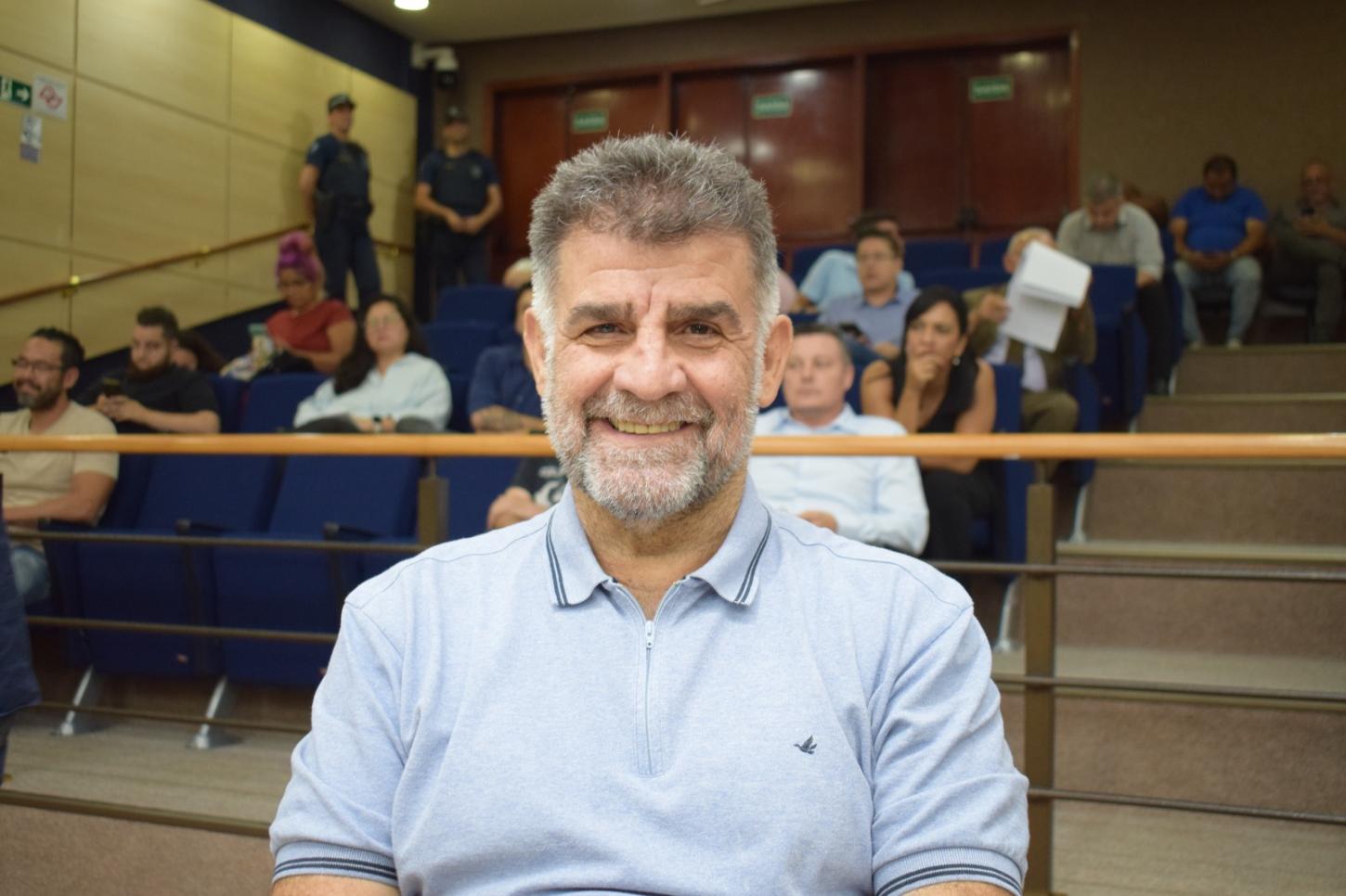 Edison Parra propõe divulgação periódica da qualidade da água no município