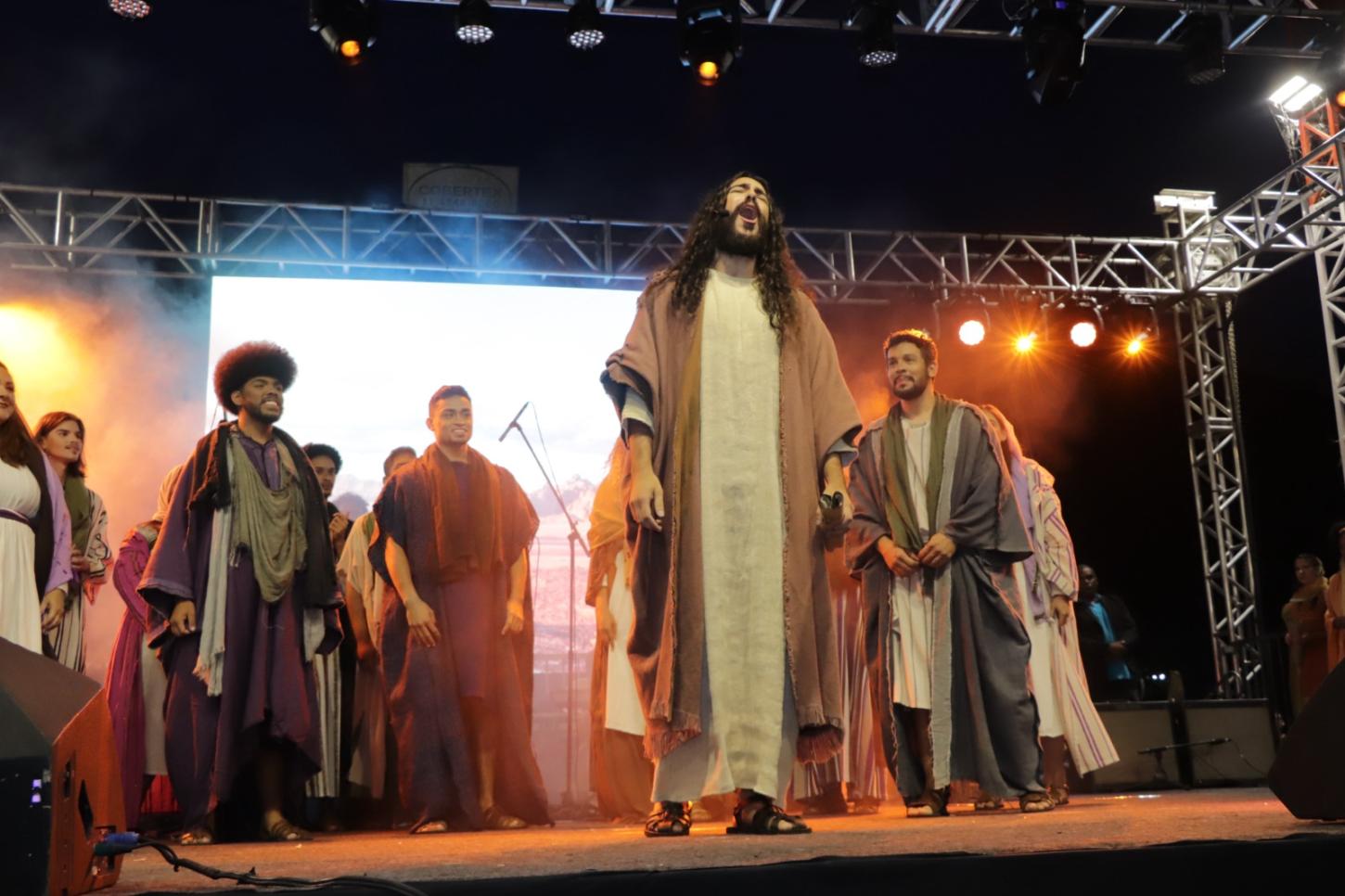 Ribeirão Pires realiza 19ª edição da “Paixão de Cristo” com teatro, música e gastronomia