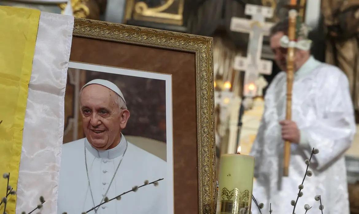 Velório do Papa Francisco será aberto e começa amanhã