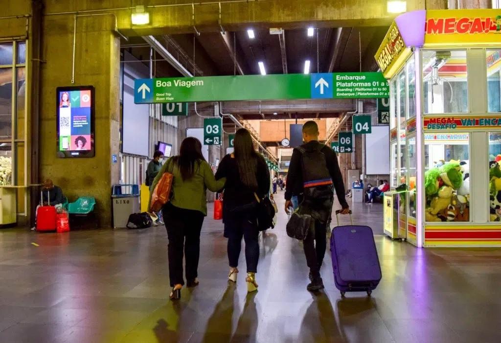 Aeroportos, terminais rodoviários e hotéis de SP registram expansão no 1º tri do ano
