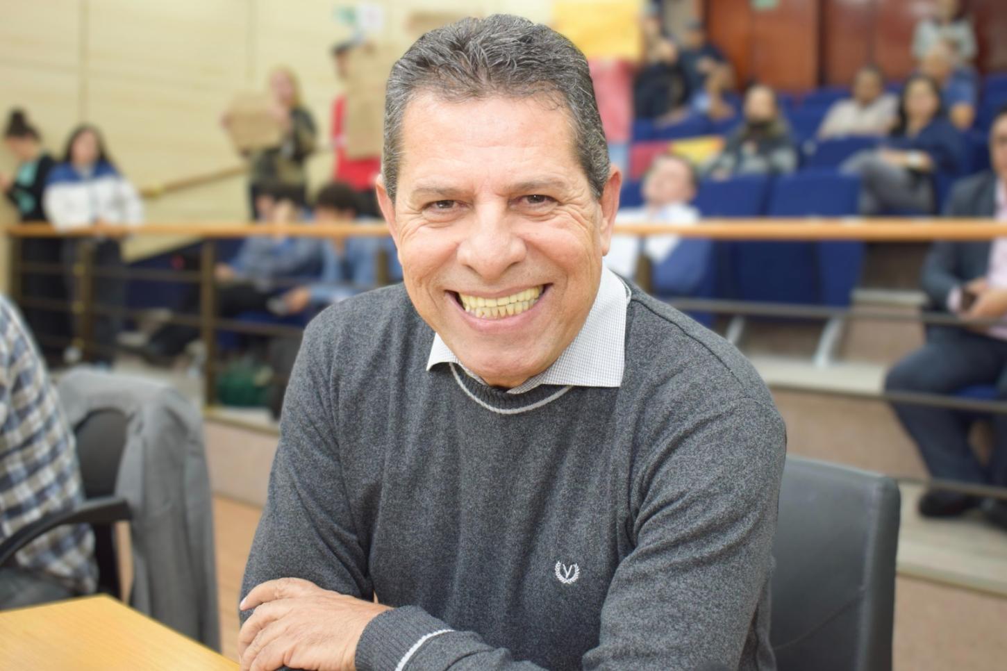 Gilberto Costa propõe folga quinzenal para servidores em regime 12x36 em São Caetano