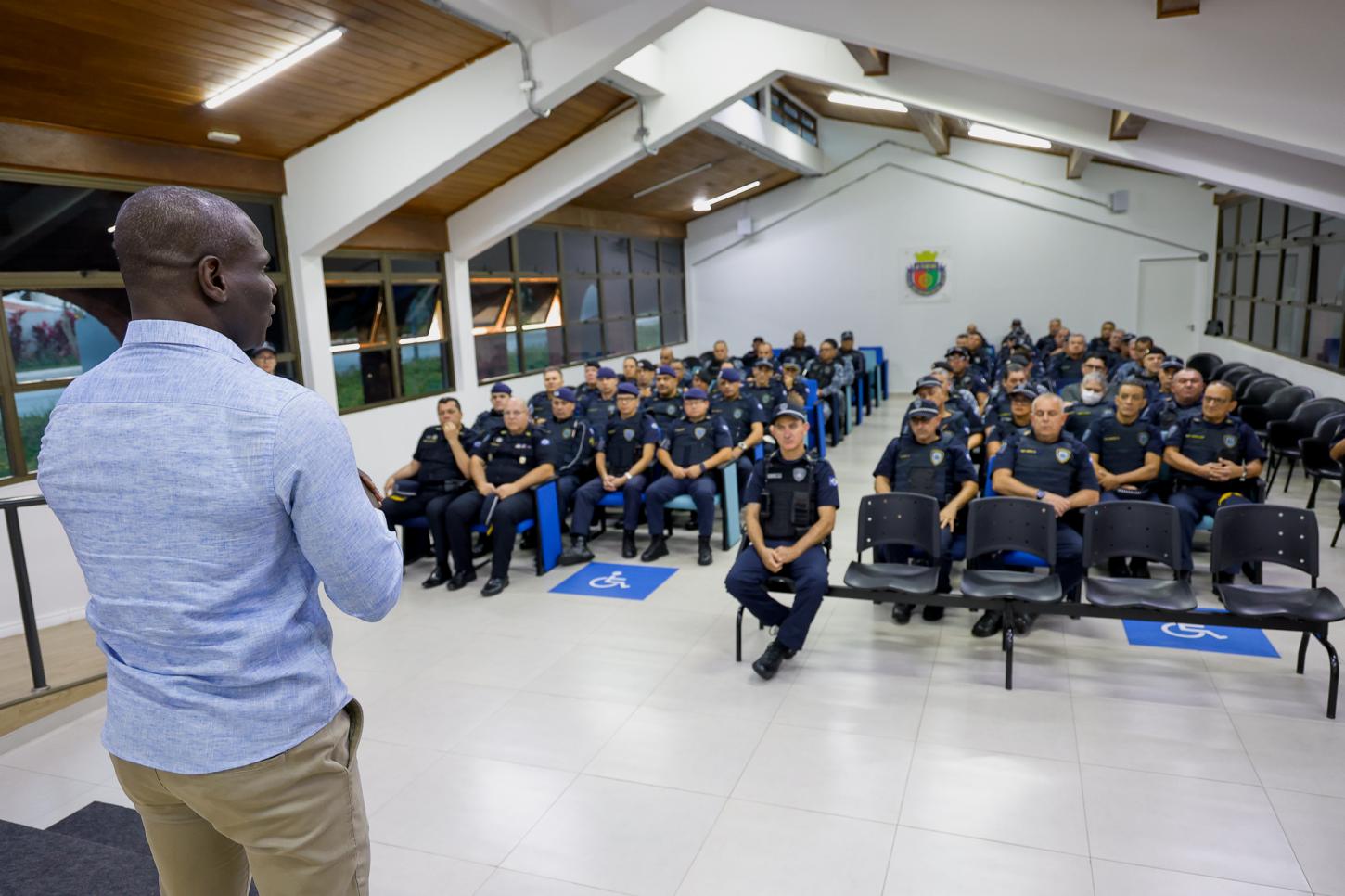 Secretaria de Segurança de São Caetano faz balanço e alinha diretrizes com corpo de comando da GCM