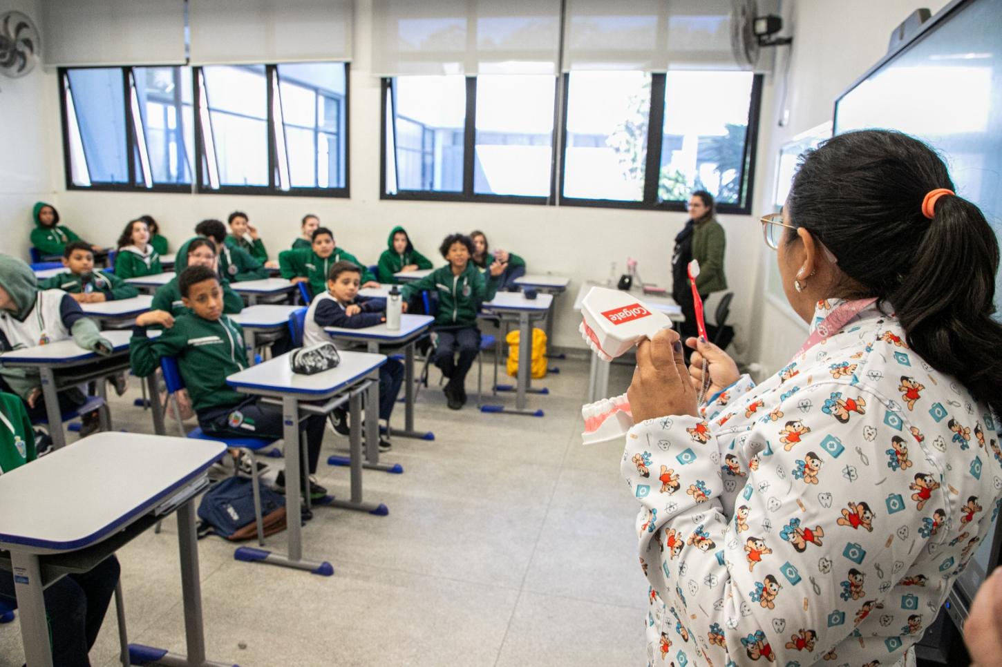 Alunos da rede municipal de São Caetano passam por avaliação odontológica dentro das escolas