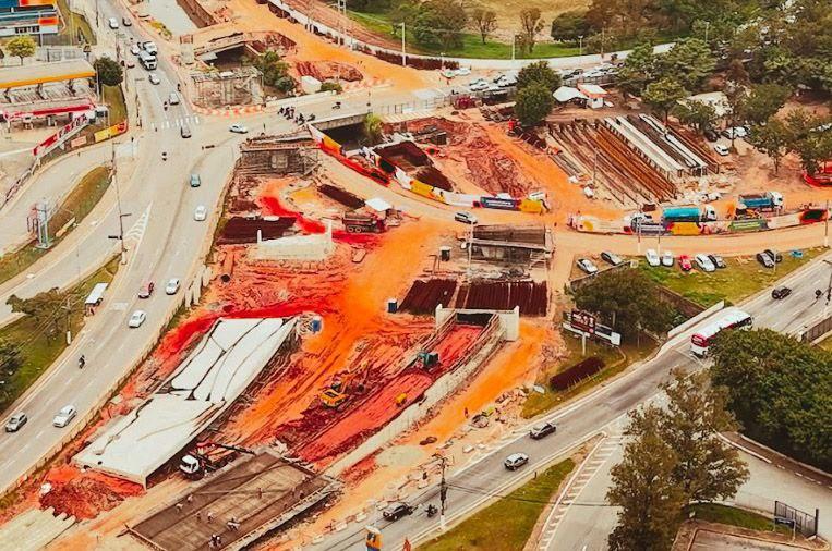 Complexo Viário Corredor dos Couros avança com obras integradas e investimento de mais de R$ 350 milhões