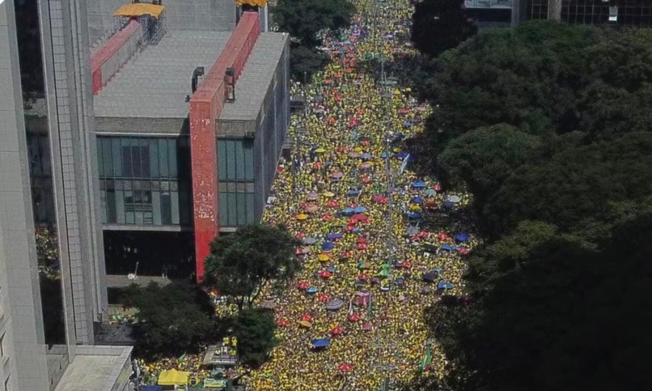 Atos pelo impeachment de Lula e Moraes ocorrem em diversas cidades do Brasil neste domingo