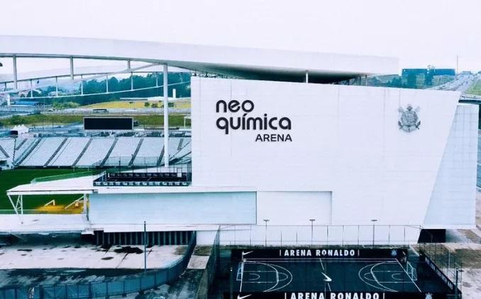 Corinthians negocia troca de naming rights da arena com 3 empresas