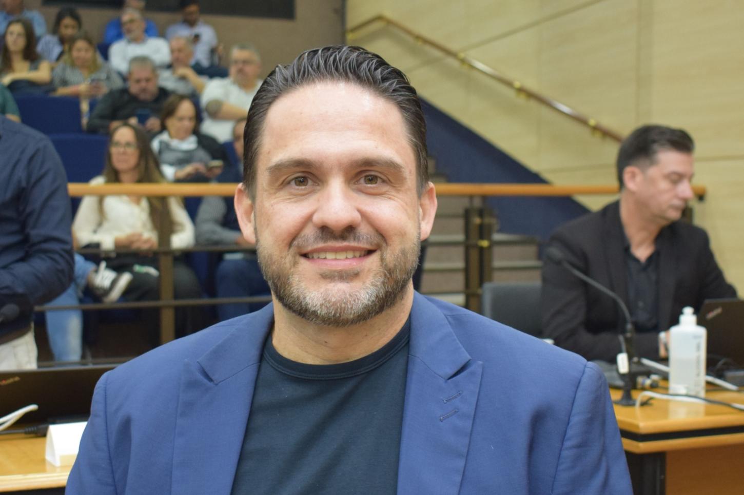 Daniel Córdoba sugere programa de monitoria para alunos do Ensino Médio em São Caetano