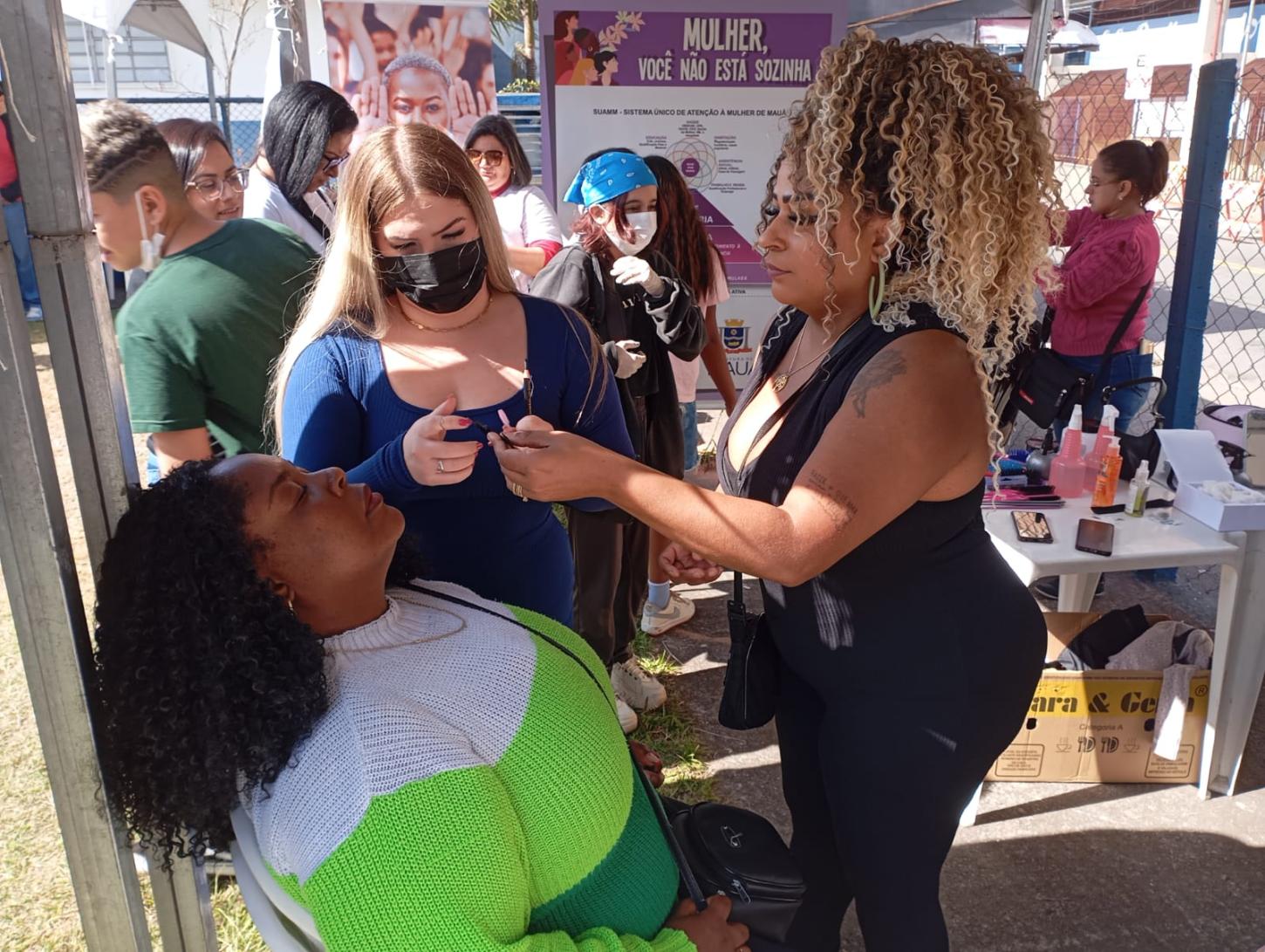 Qualifica Mauá tem vagas para curso de Visagismo de Sobrancelhas