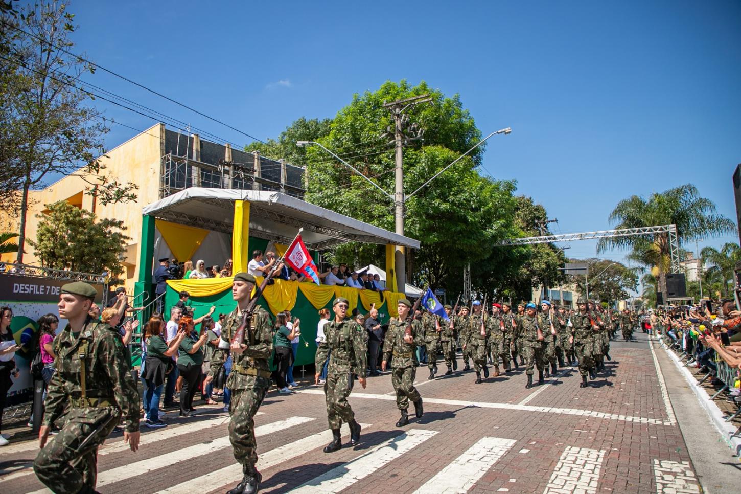 Desfile Cívico-Militar de São Caetano celebra Independência do Brasil neste domingo