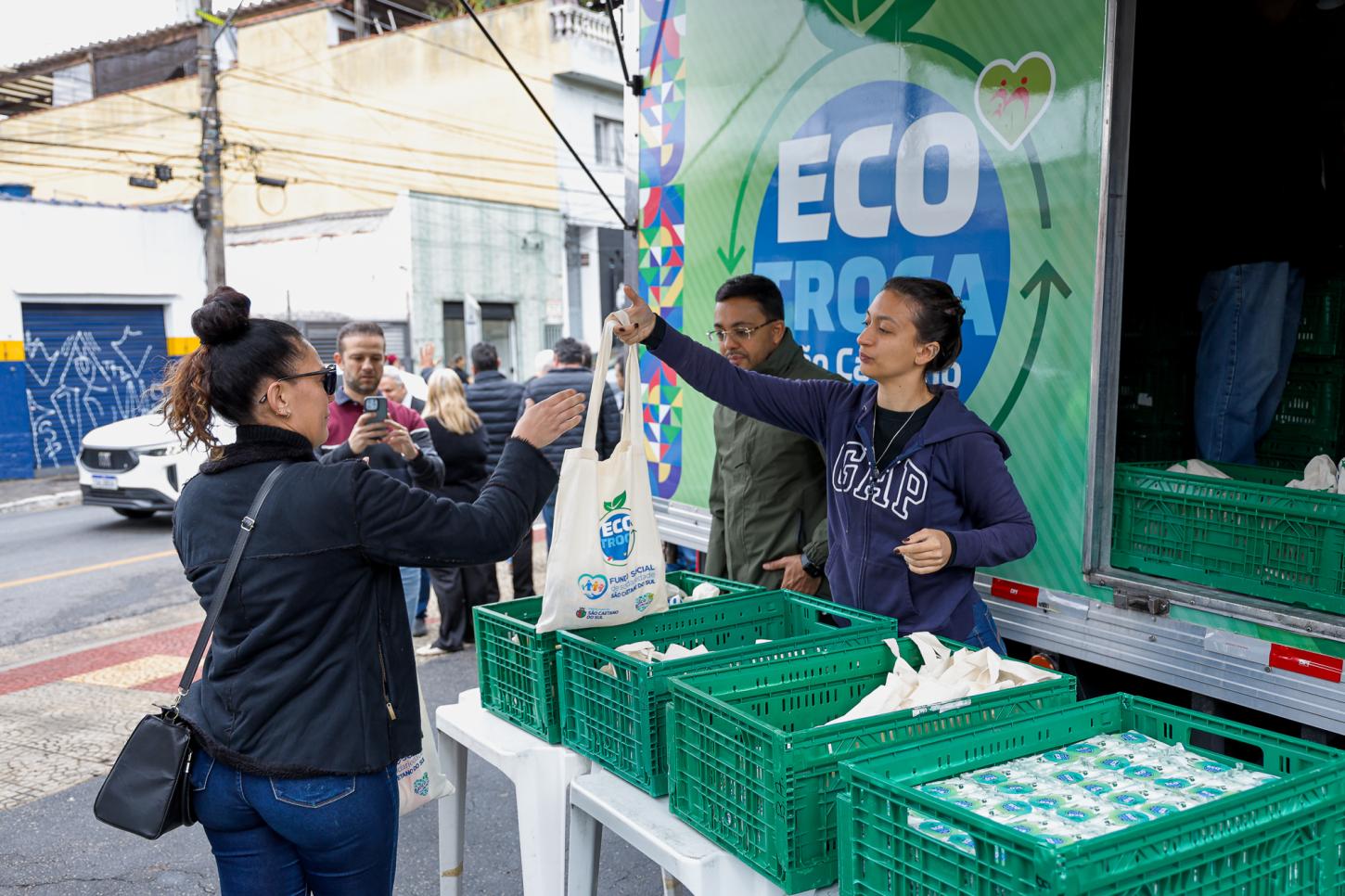 EcoTroca ultrapassa 6,5 toneladas de alimentos doados e fortalece corrente de solidariedade em São Caetano
