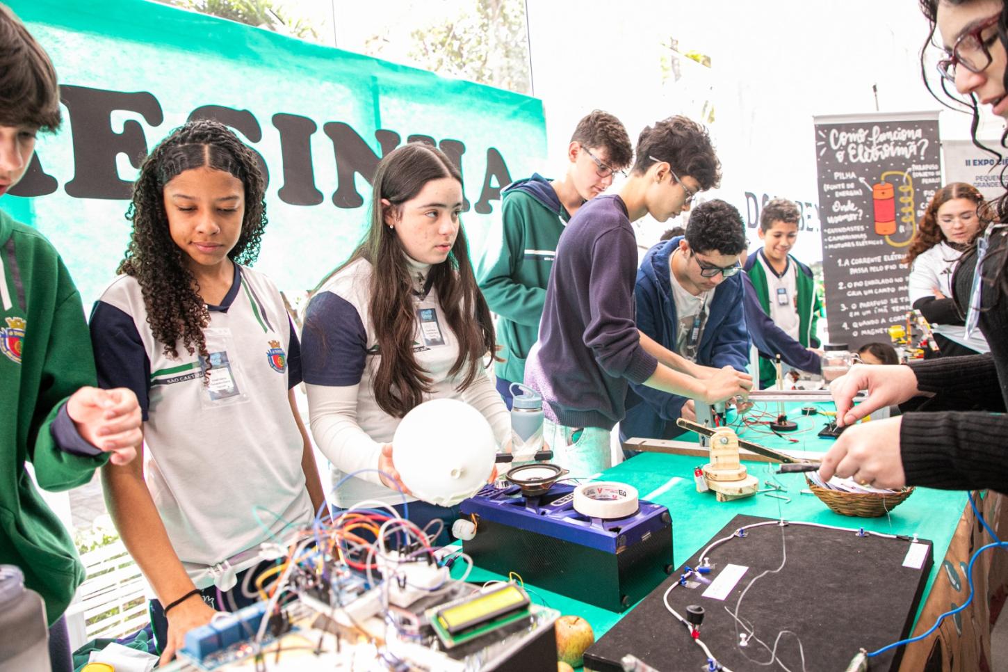 II Expo Ciência transforma escolas de São Caetano em verdadeiros laboratórios de descobertas