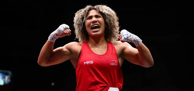 Campeã mundial de Boxe Rebeca Lima fala sobre inspirações no esporte