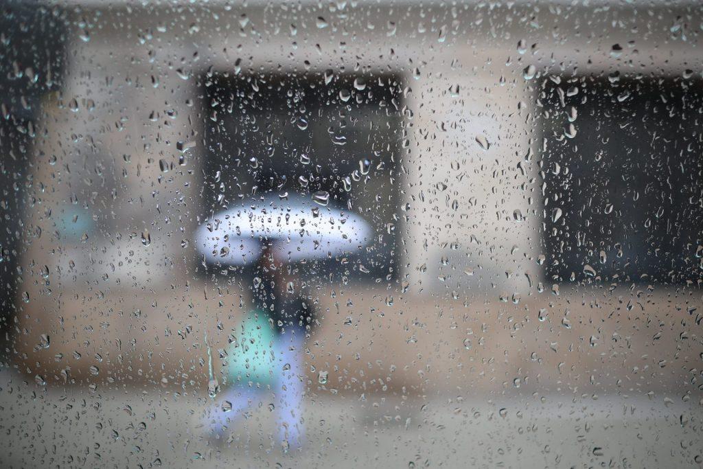 Defesa Civil de São Paulo emite alerta para chuva forte na Capital e no litoral