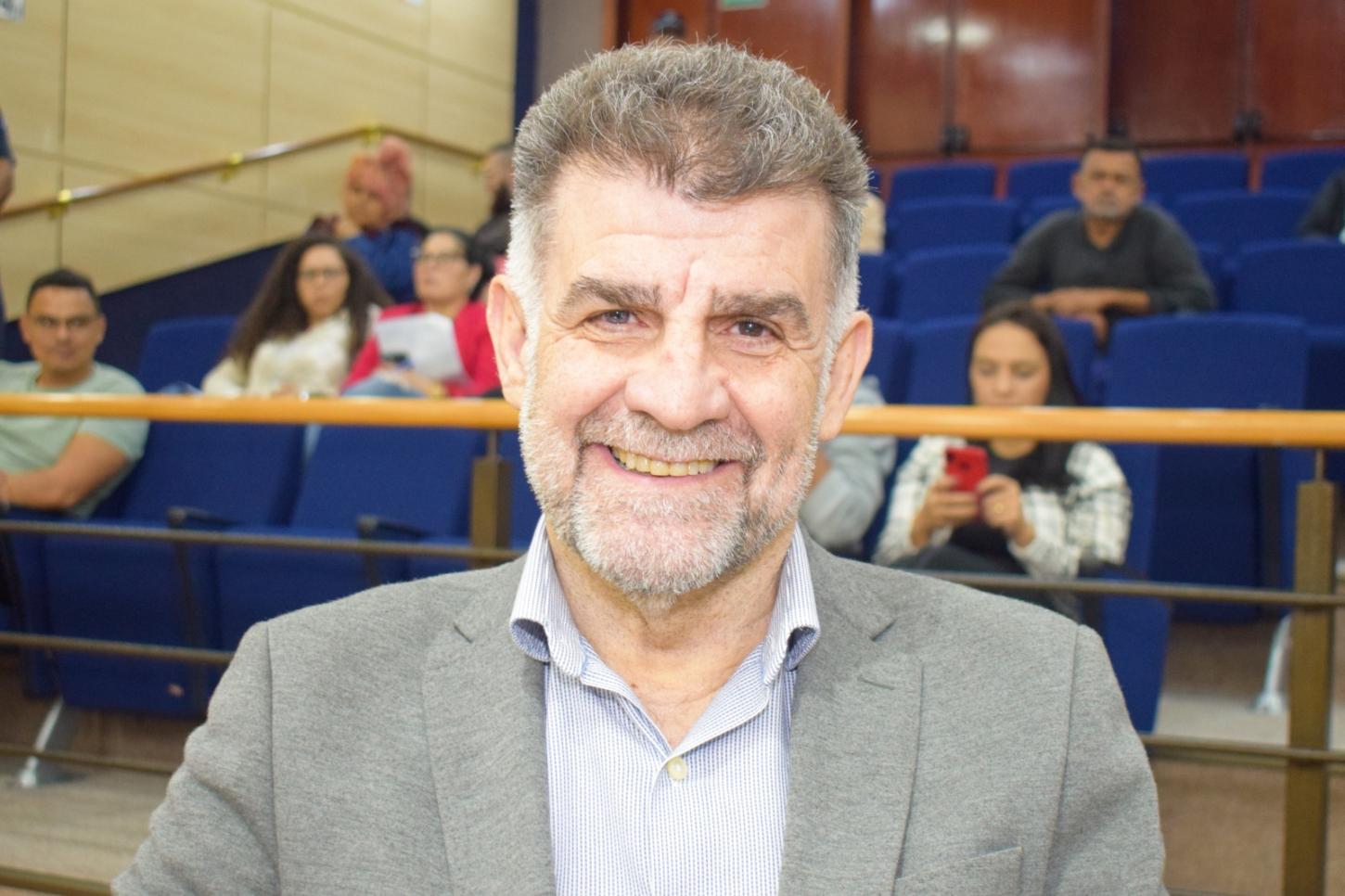 Edison Parra solicita desassoreamento de rios em São Caetano