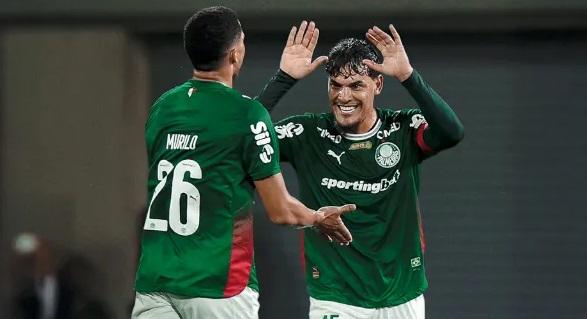 Palmeiras goleia o Vitória pelo Brasileirão