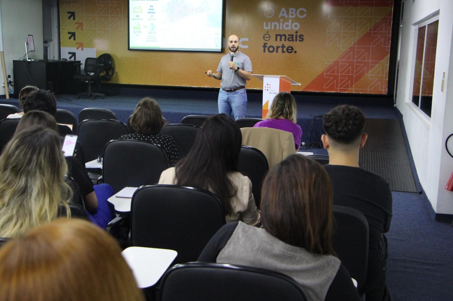 Consórcio ABC sedia audiência do Programa de Educação Ambiental para as bacias Billings e Tamanduateí