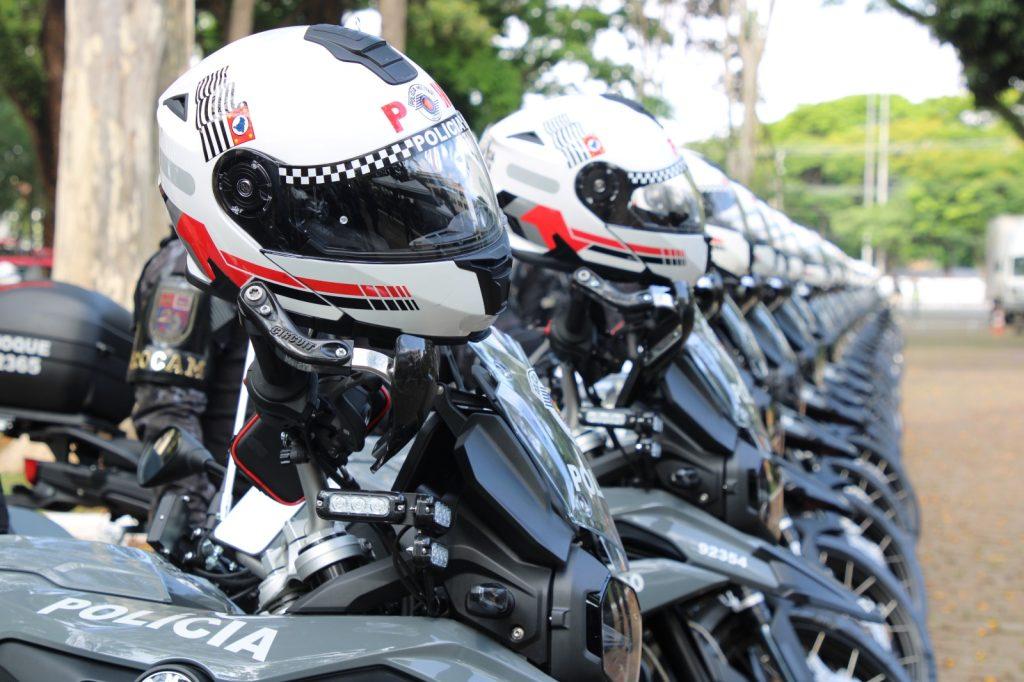 PM de São Paulo recupera motocicleta furtada e prende suspeito após perseguição