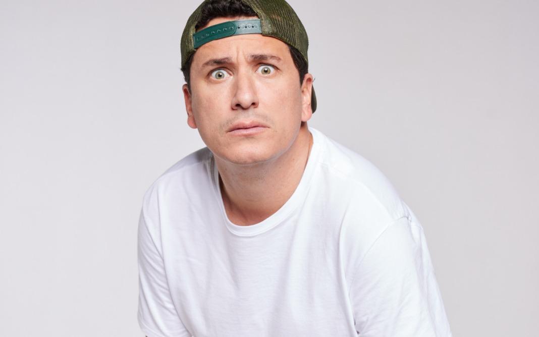 Rafael Portugal apresenta seu stand up na próxima quinta-feira (12/03), em Mauá