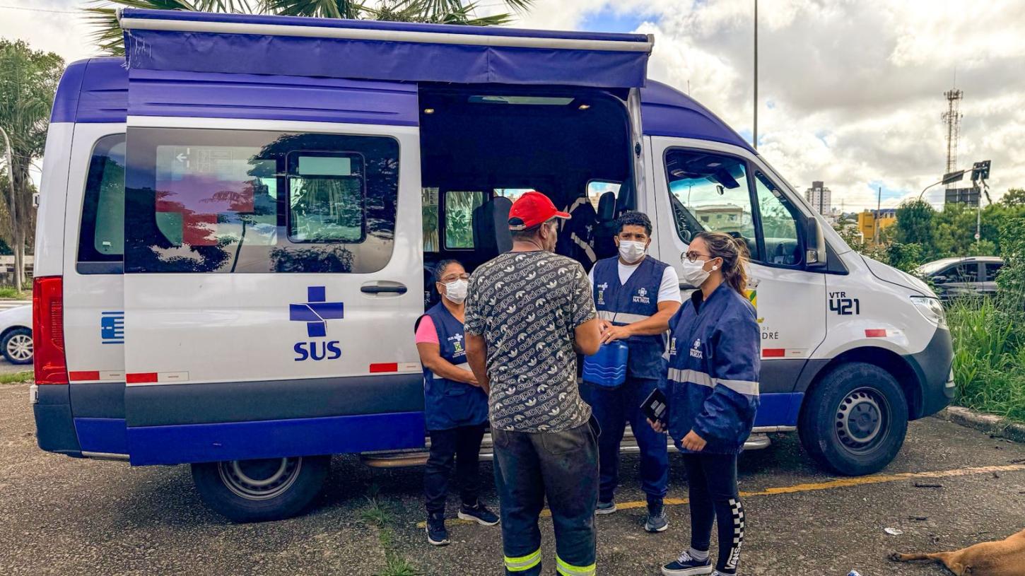 Santo André recebe comitiva de Hortolândia para intercâmbio sobre Consultório na Rua