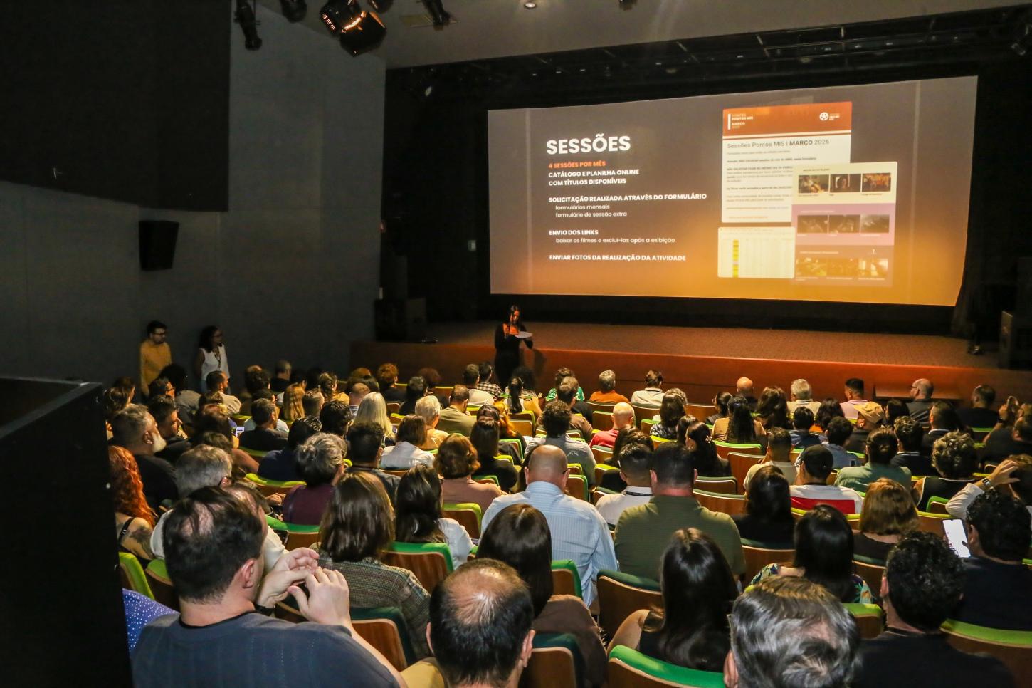 São Caetano participa de encontro do programa Pontos MIS, que leva cinema gratuito à população