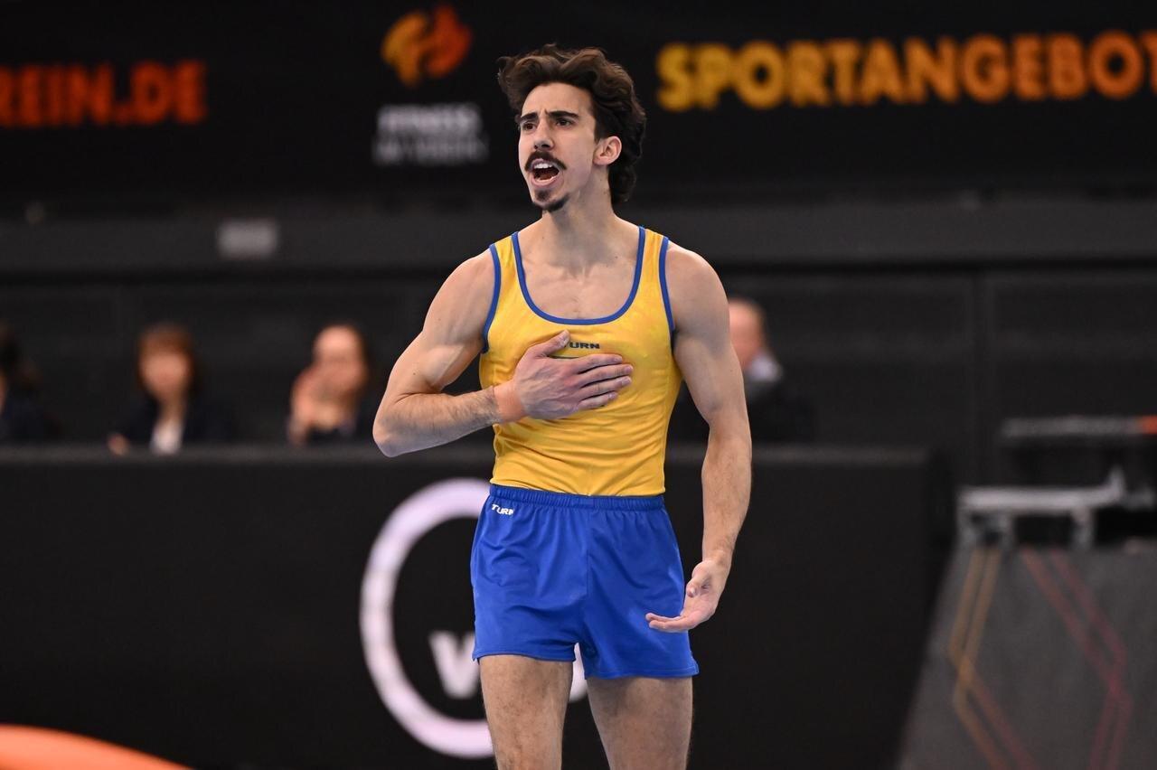 Vitaliy Guimarães conquista a prata no DTB Pokal, na Alemanha