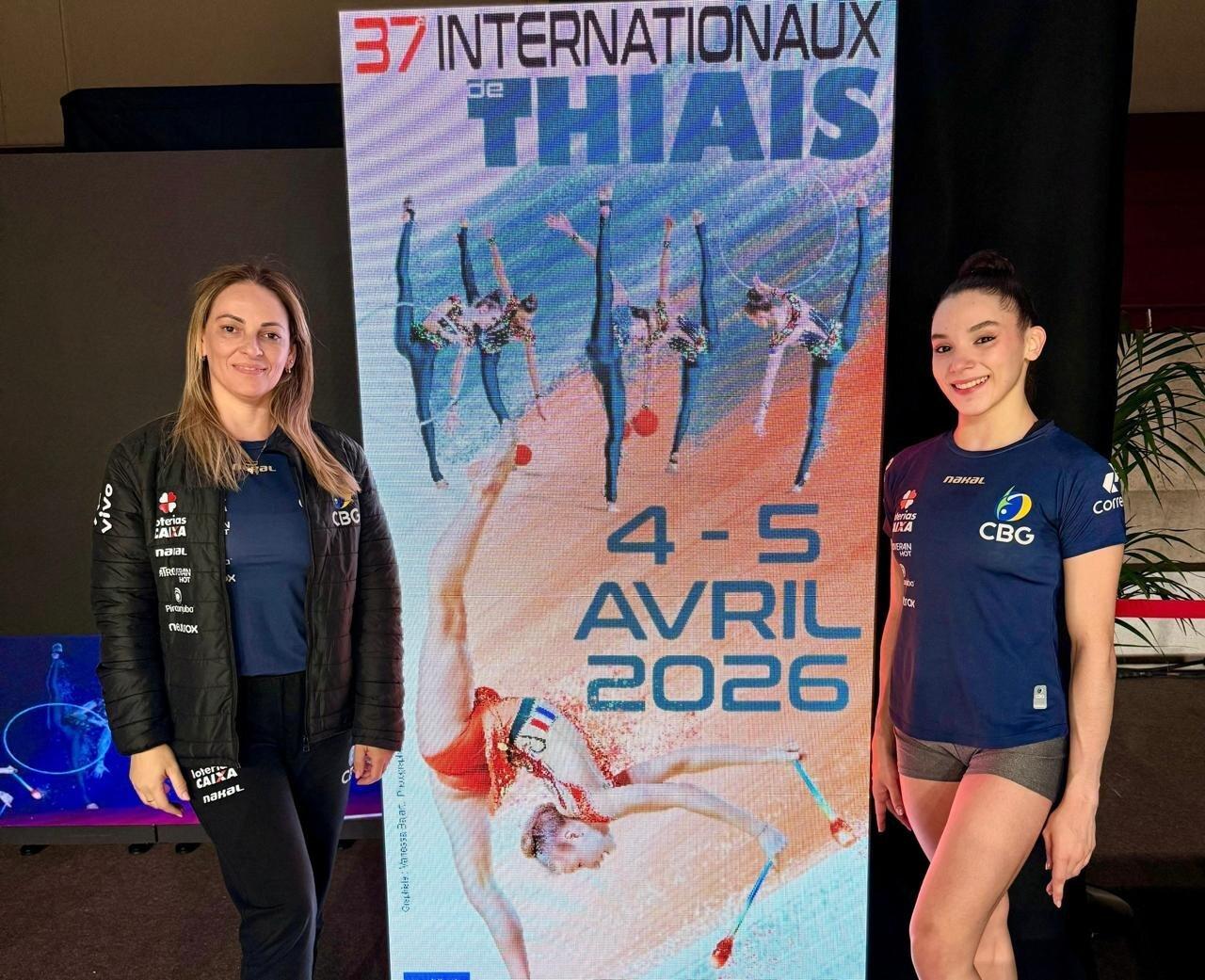 Em Thiais, Maria Eduarda é top 10 no individual geral e alcança duas finais de aparelhos