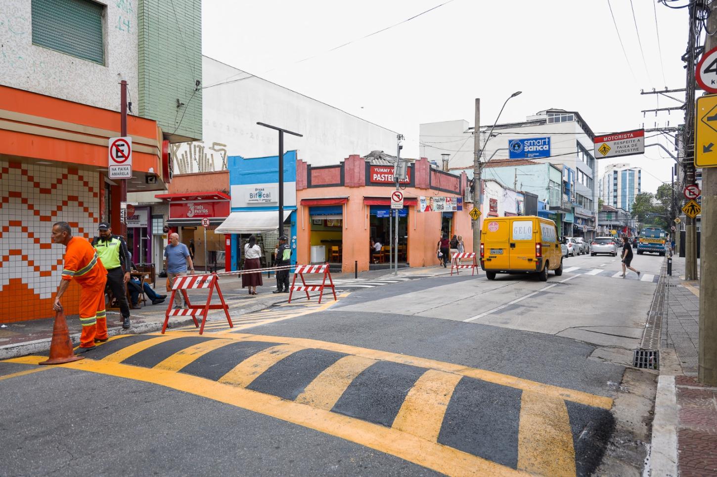 Prefeitura de São Caetano reabre trecho Rua Santa Catarina para veículos leves