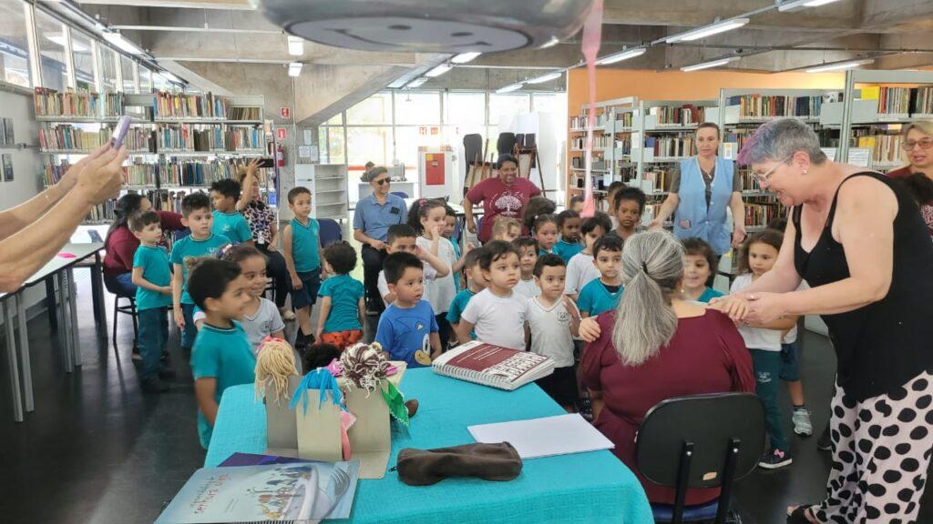 Rede de bibliotecas de Diadema promove programação especial para a Semana Municipal da Leitura