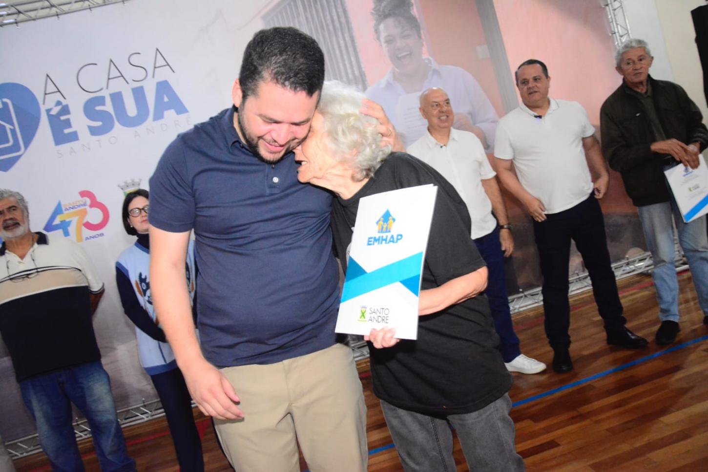 Santo André lança programa A Casa é Sua para ampliar regularização fundiária e entrega de moradias