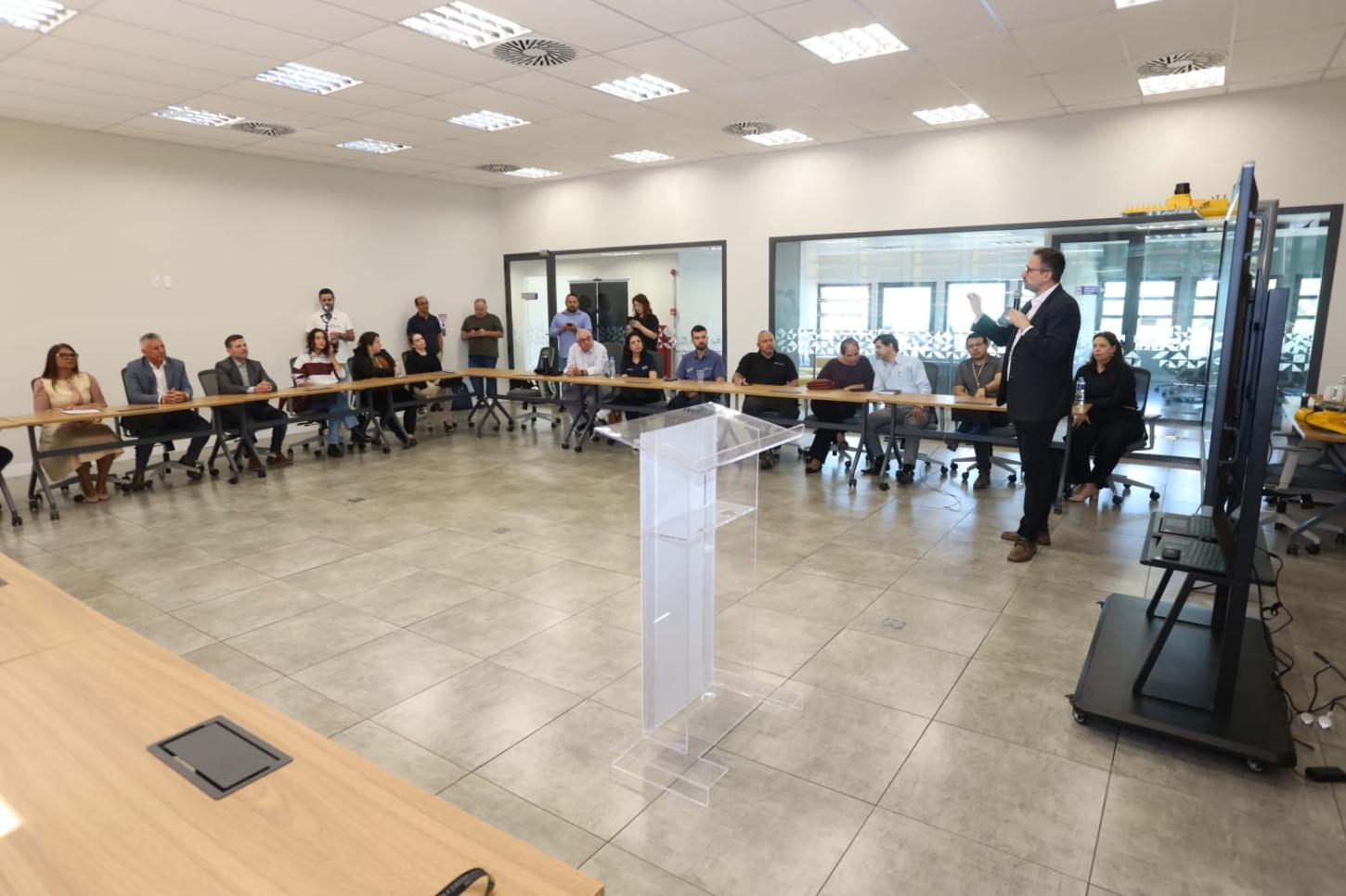 Santo André reduz gastos com energia em R$ 2 milhões após modernização da iluminação pública