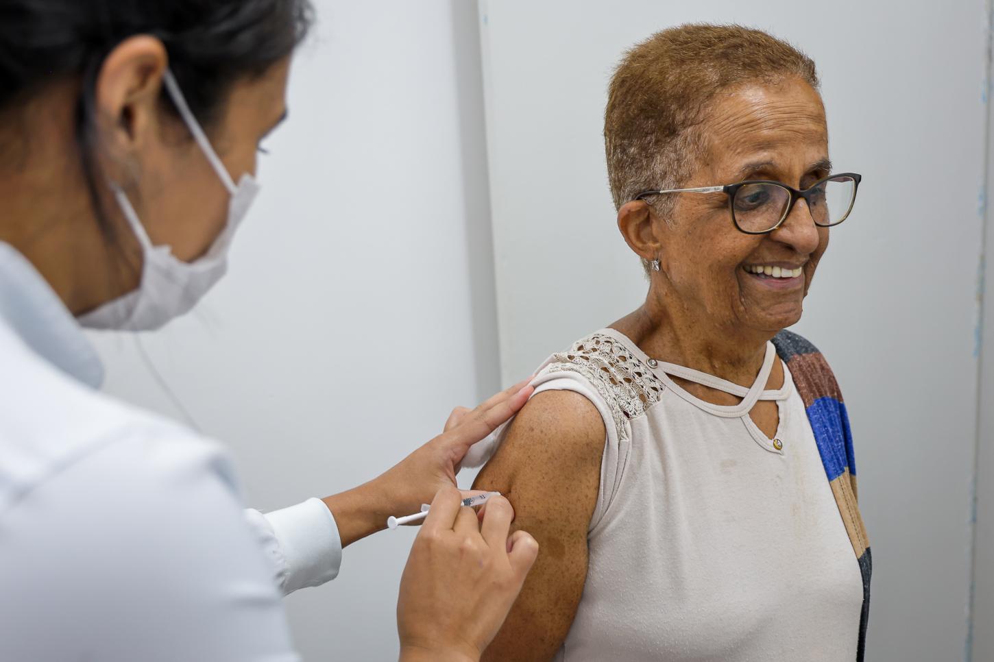 São Caetano inicia vacinação contra a gripe nos CISEs da Terceira Idade