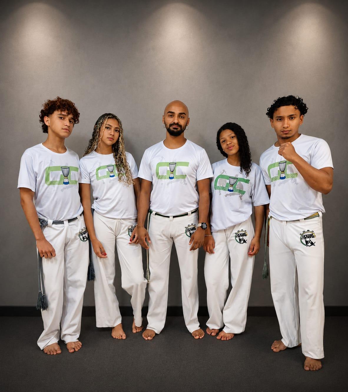 Alunos de Ribeirão Pires representam a cidade no 8º Campeonato Simplesmente Capoeira