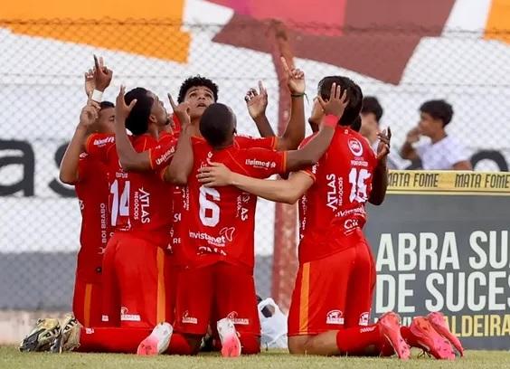 Inter de Bebedouro empata com São-Carlense e garante acesso à Série A3 após 14 anos