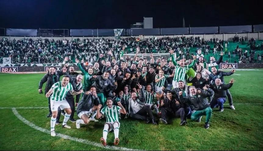 Juventude vira sobre o São Paulo e avança às oitavas de final da Copa do Brasil