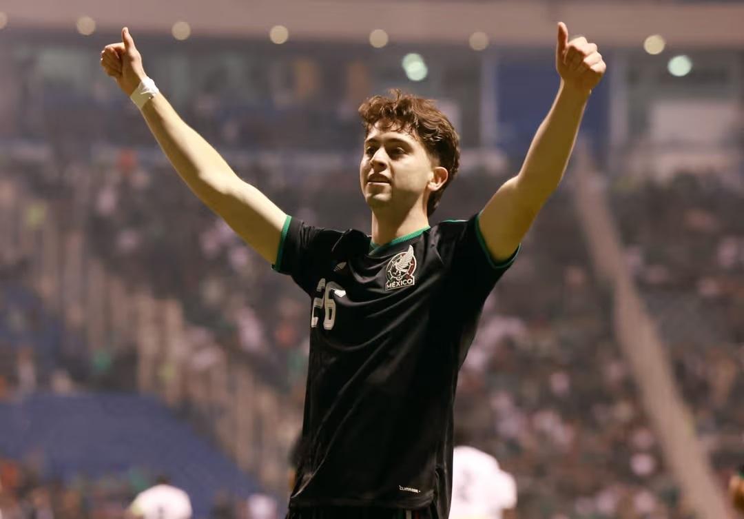 México vence Gana em amistoso preparatório para a Copa do Mundo