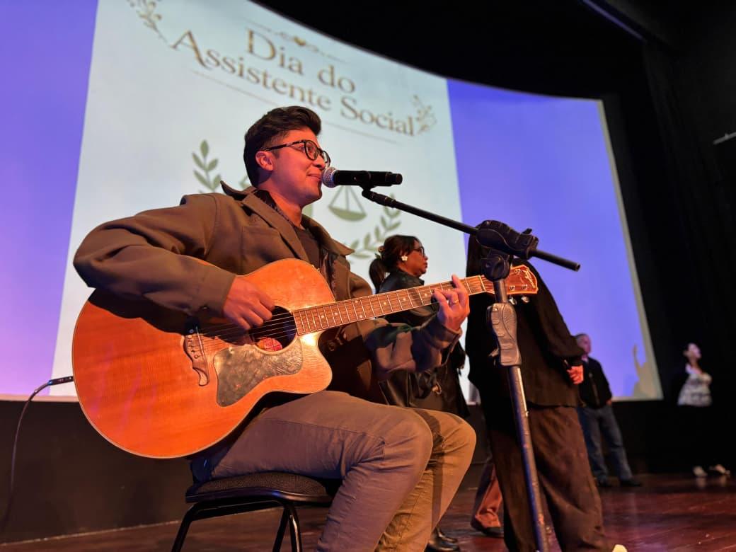 Prefeitura de Ribeirão Pires homenageia assistentes sociais com café da manhã especial