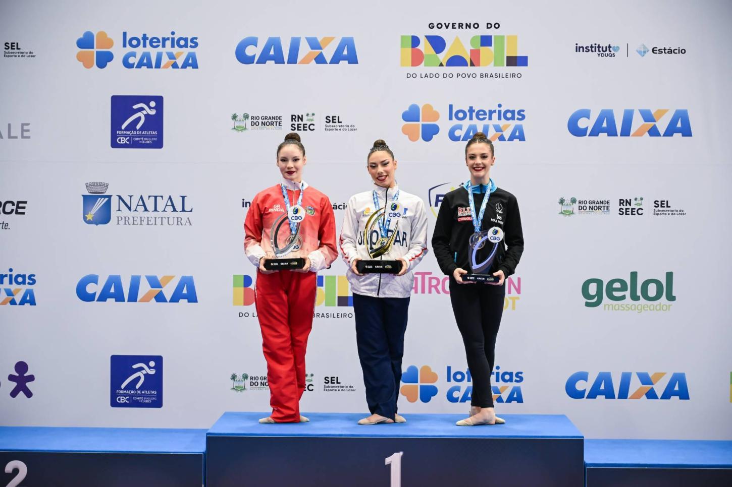Rafaela Elias, da Unopar, leva a melhor no individual geral do Nível 2